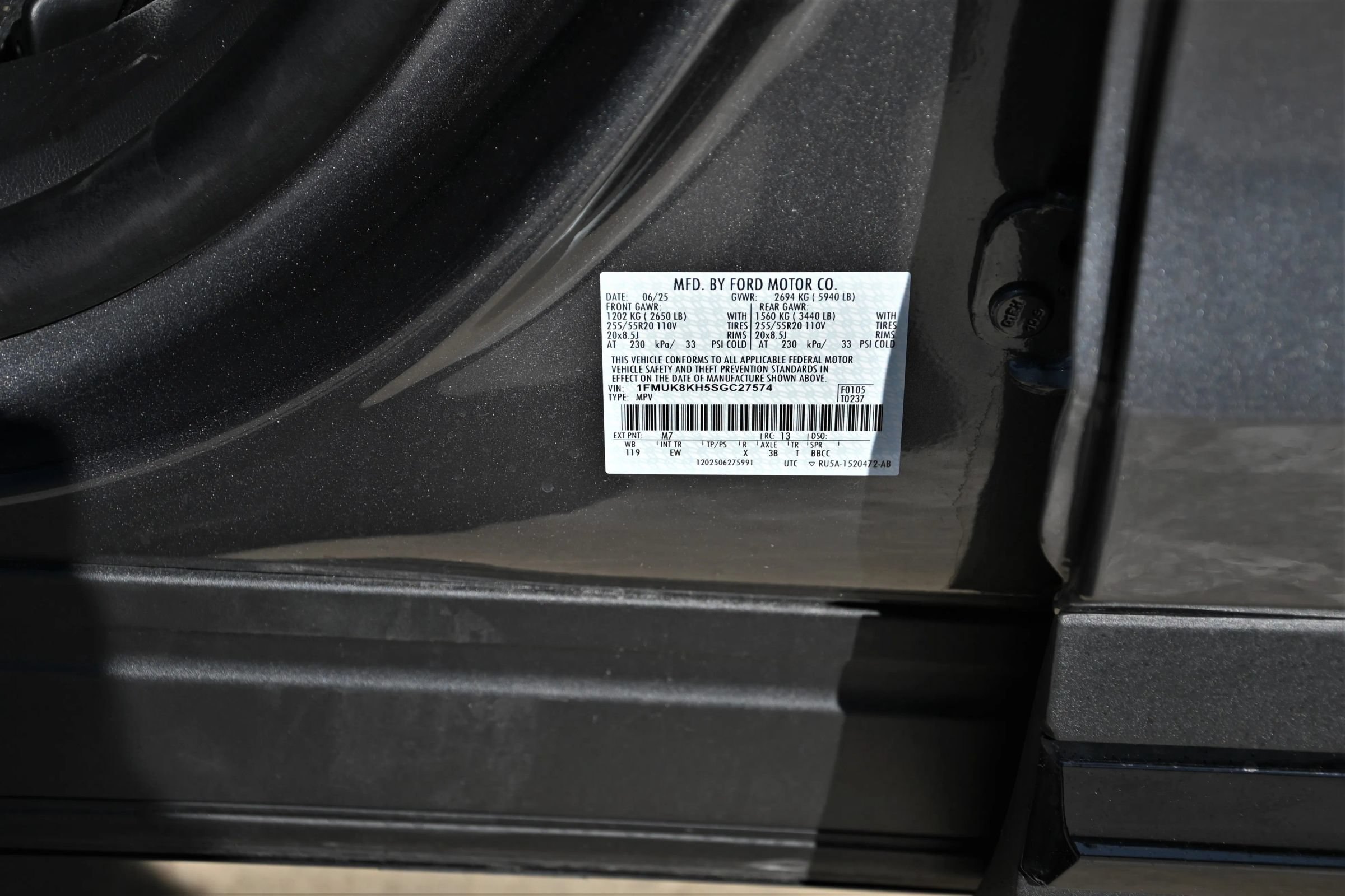 Used 2025 Ford Explorer ST-Line AWD/4WD image 23