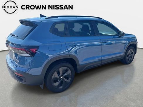 Used 2025 Volkswagen Taos S FWD image 8