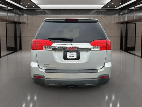 Used 2015 GMC Terrain SLE FWD image 12