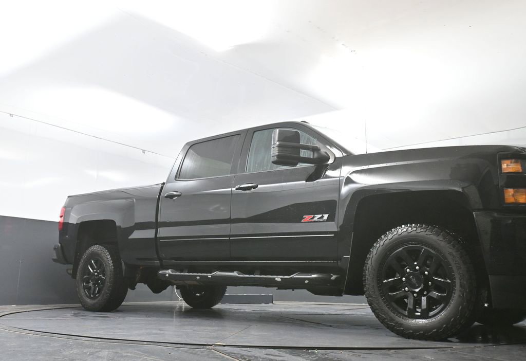 Used 2016 Chevrolet Silverado 2500 LT w/ Midnight Edition AWD/4WD image 52