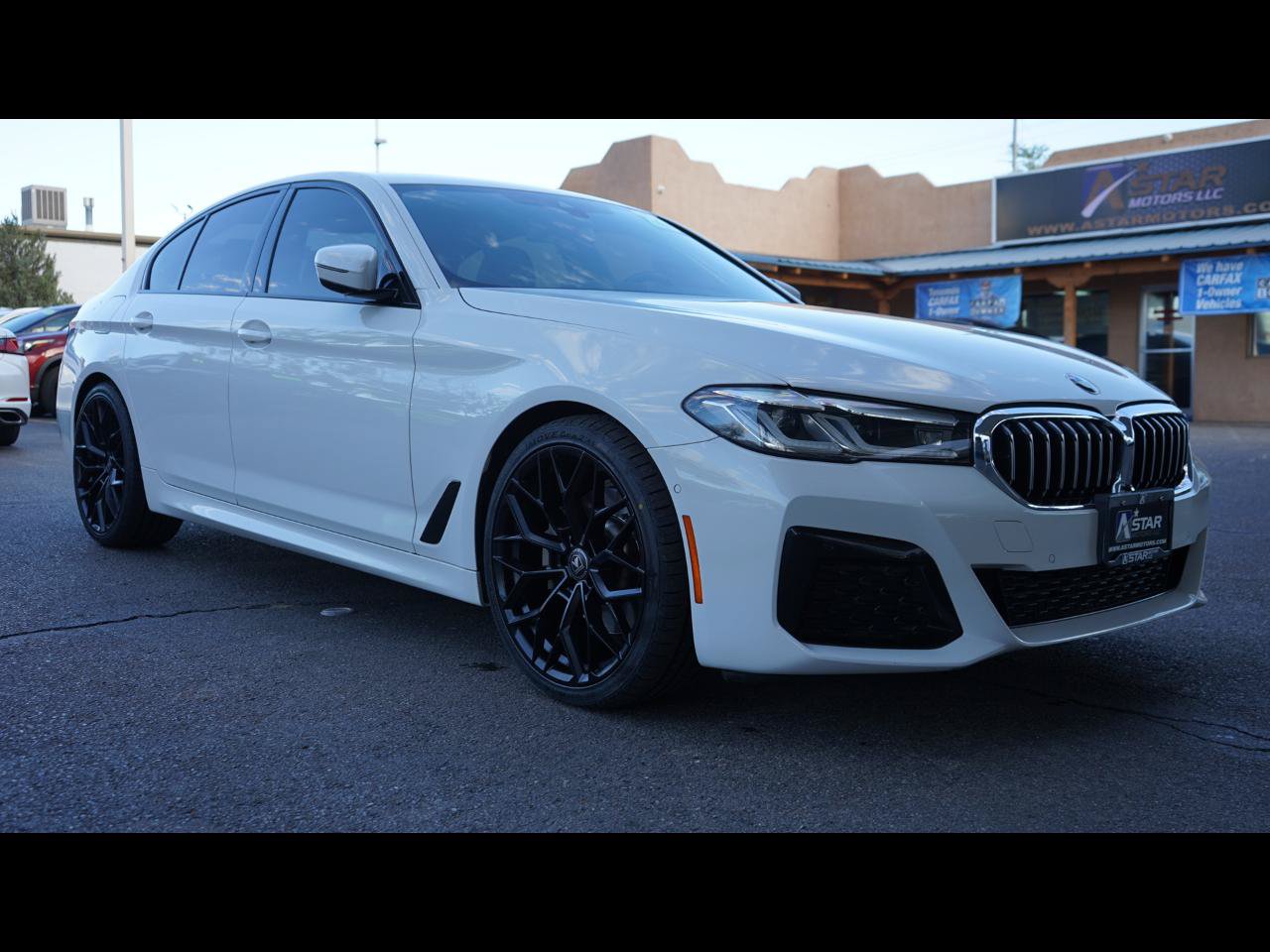 Used 2023 BMW 530i xDrive w/ M Sport Package AWD/4WD image 1