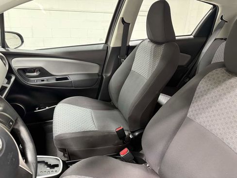 Used 2017 Toyota Yaris LE FWD image 14