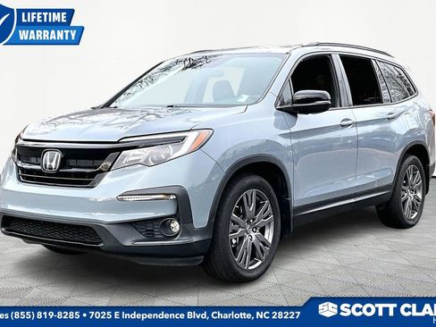 Used 2022 Honda Pilot Sport image 3