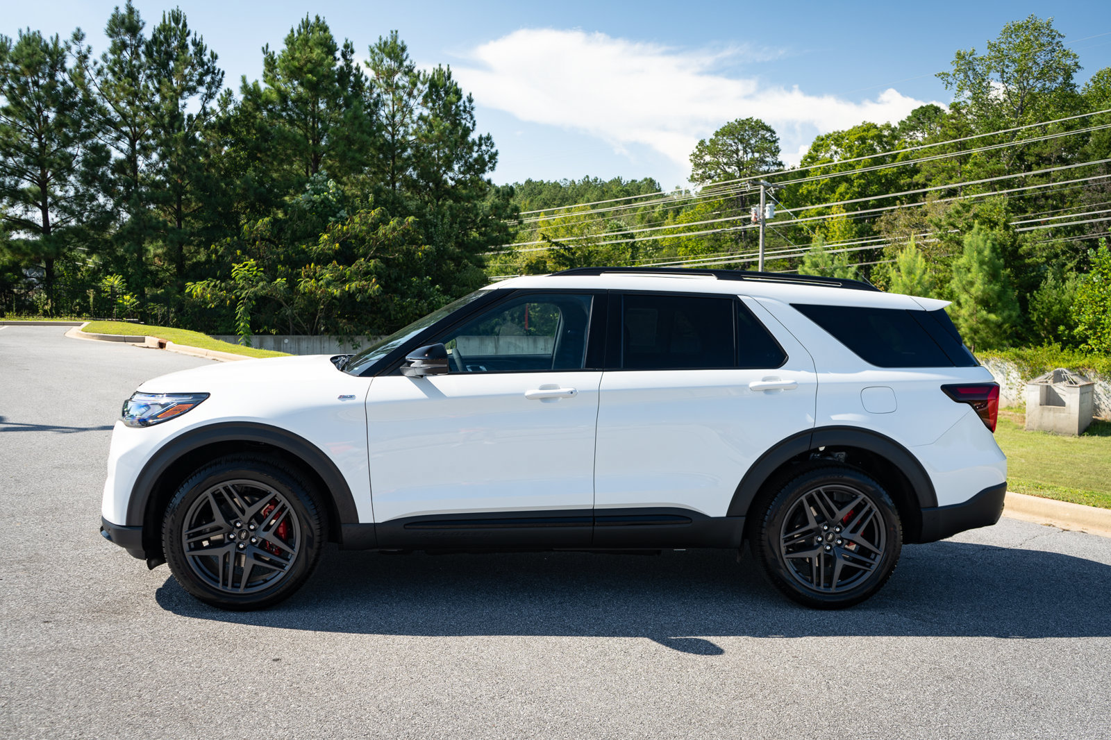 New 2027 Ford Explorer ST-Line w/ Premium Package AWD/4WD image 5