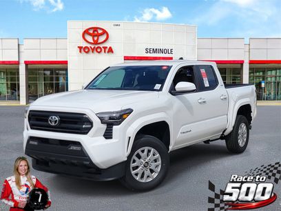 New 2025 Toyota Tacoma SR5