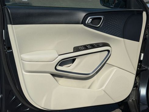 Used 2024 Kia Soul EX FWD image 20