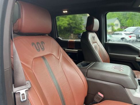 Used 2018 Ford F350 King Ranch w/ King Ranch Ultimate Package AWD/4WD image 31
