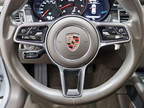 Used 2017 Porsche Macan GTS AWD/4WD image 15