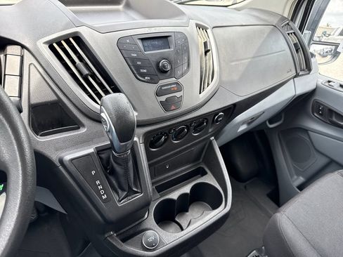 Used 2019 Ford Transit 250 130 Low Roof w/ Exterior Upgrade Package RWD image 18