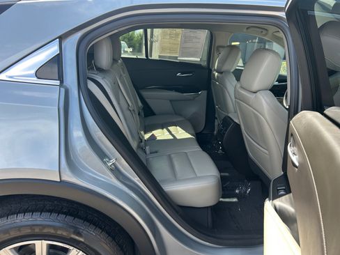 Used 2023 Cadillac XT4 Premium Luxury AWD/4WD image 30