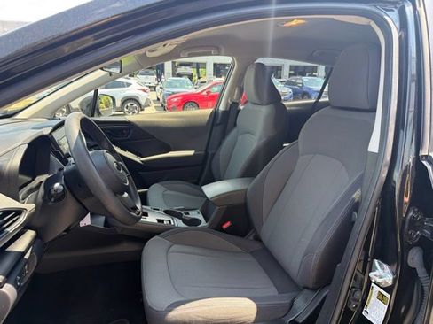 Used 2024 Subaru Crosstrek 2.0i AWD/4WD image 10