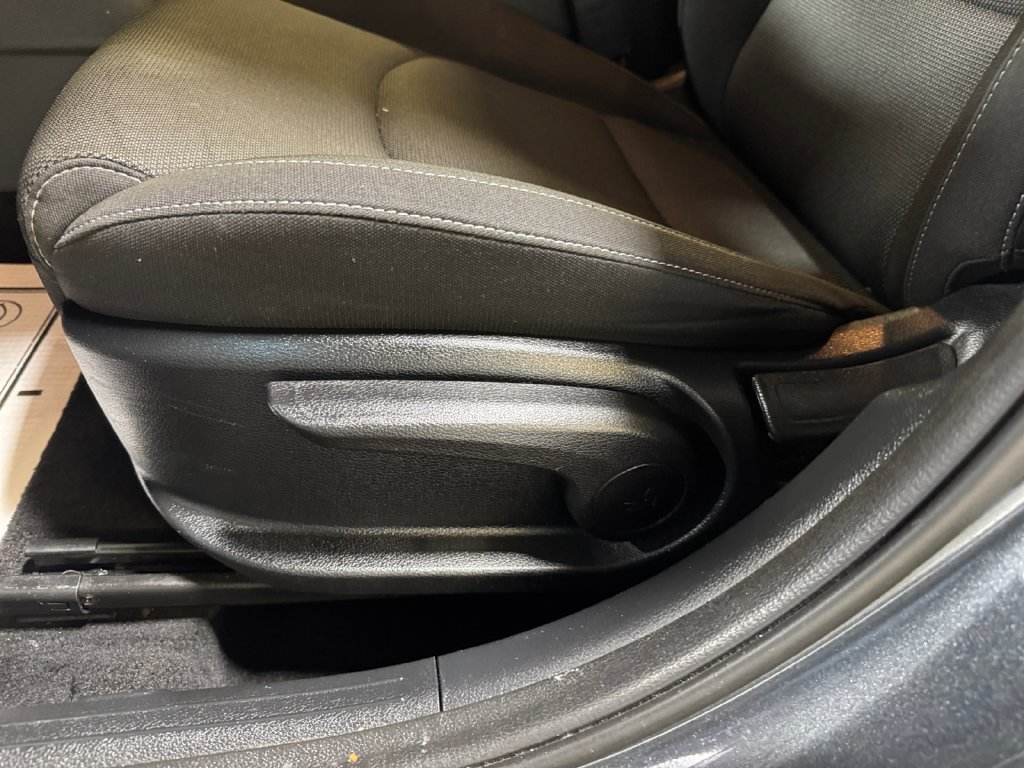 Certified 2023 Kia Forte LXS w/ LXS Technology Package FWD image 13