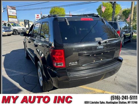 Used 2010 Jeep Grand Cherokee Laredo image 6