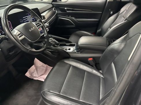 Used 2023 Kia Telluride LX image 14