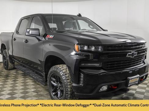 Used 2021 Chevrolet Silverado 1500 LT Trail Boss w/ Convenience Package II AWD/4WD image 15