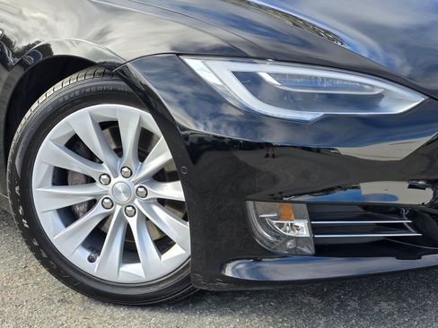 Used 2017 Tesla Model S 100D AWD/4WD image 9