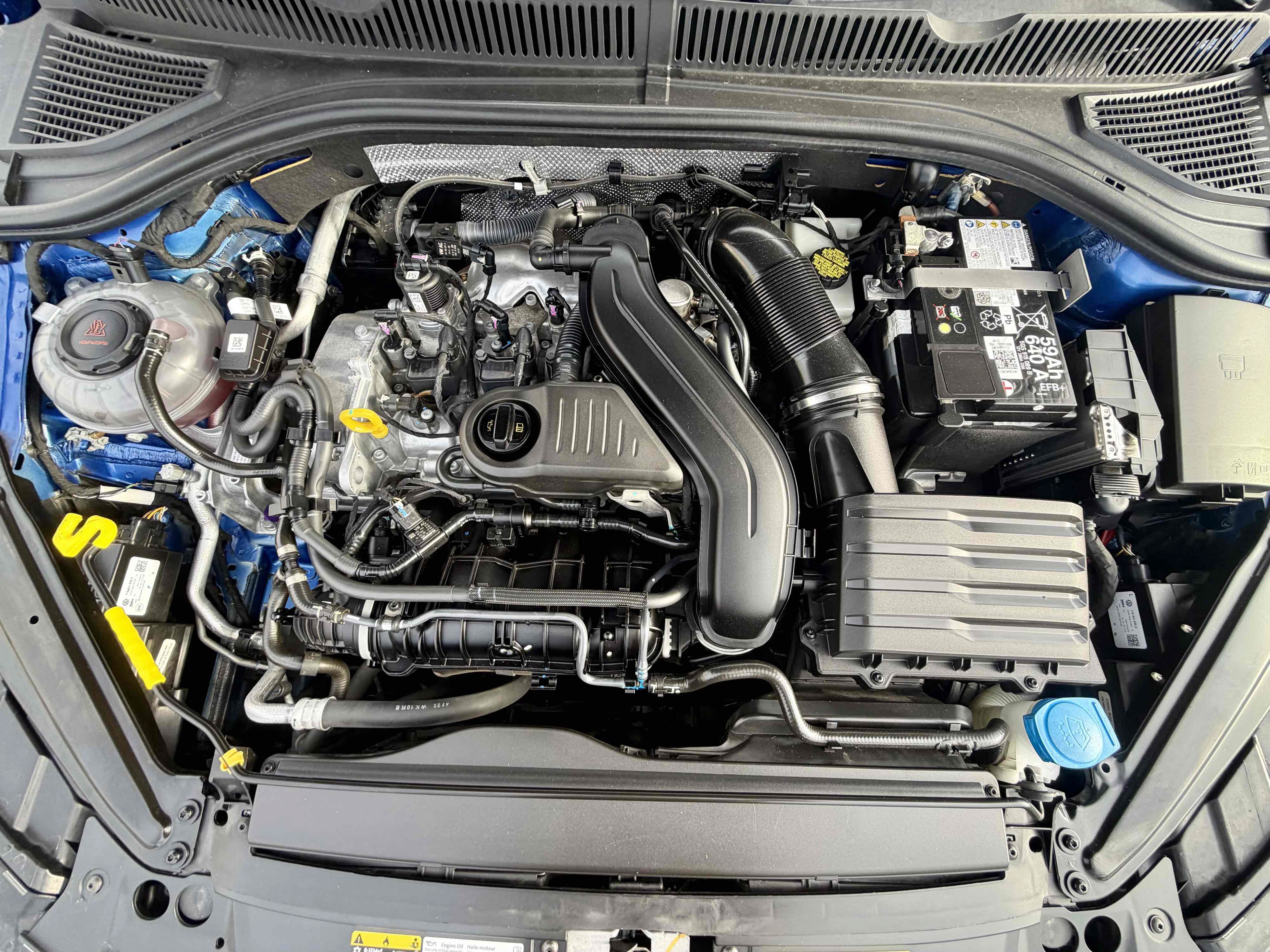 Used 2024 Volkswagen Jetta SE FWD image 30