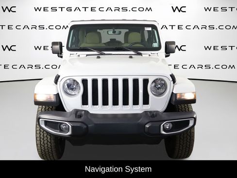 Used 2022 Jeep Wrangler Unlimited Sahara AWD/4WD image 2