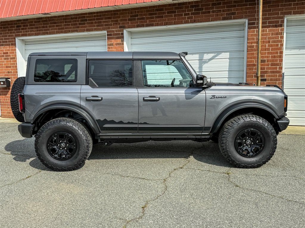 Used 2021 Ford Bronco Wildtrak AWD/4WD image 30