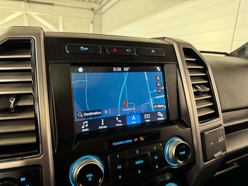 Used 2019 Ford F150 Platinum w/ Equipment Group 701A Luxury image 29