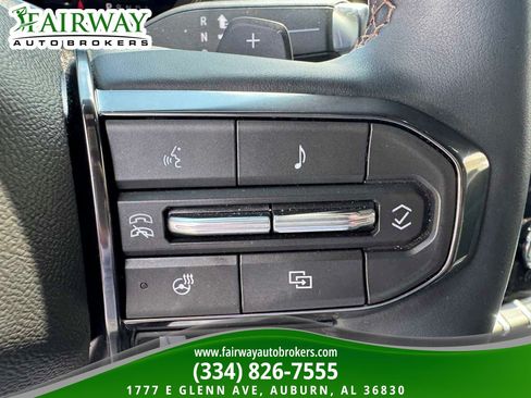 Used 2026 GMC Yukon AT4 w/ AT4 Premium Plus Package AWD/4WD image 21
