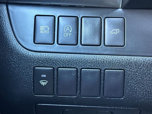 Used 2017 Toyota Highlander XLE AWD/4WD image 42