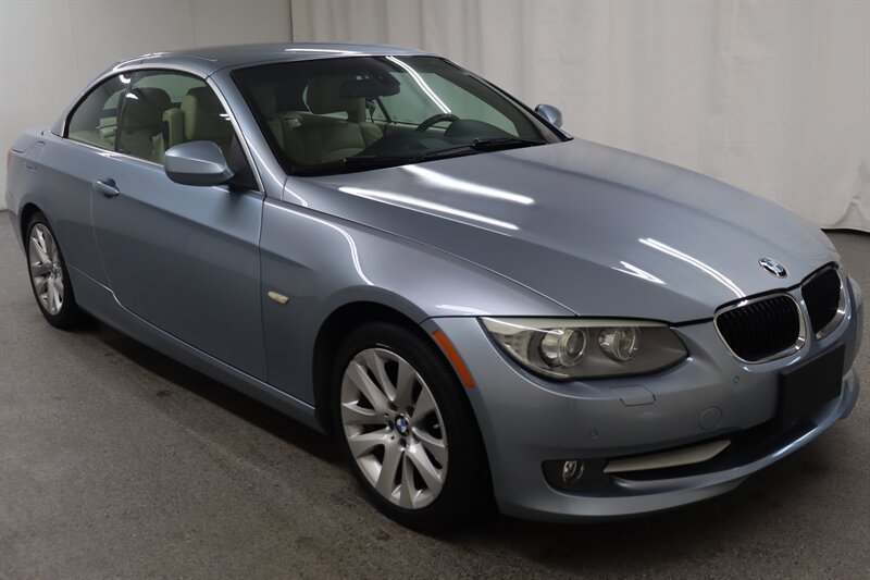 Used 2013 BMW 328i Convertible RWD image 2
