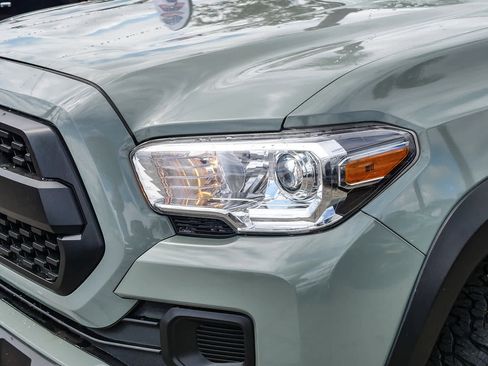 Used 2023 Toyota Tacoma 4x4 Double Cab w/ Trail Edition image 10