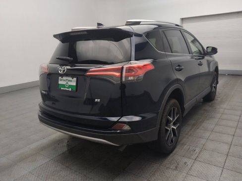 Used 2018 Toyota RAV4 SE w/ Power Extra Value Package FWD image 9