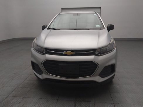 Used 2020 Chevrolet Trax LS w/ Tint and Cruise Package FWD image 15