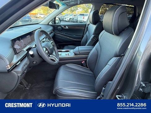New 2026 Genesis GV80 2.5T Advanced image 13