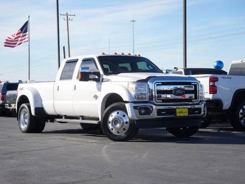 Used 2016 Ford F450 Lariat w/ Lariat Ultimate Package image 2