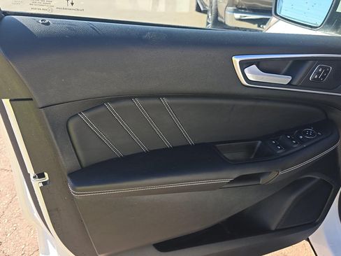 Used 2023 Ford Edge ST w/ Equipment Group 401A AWD/4WD image 9