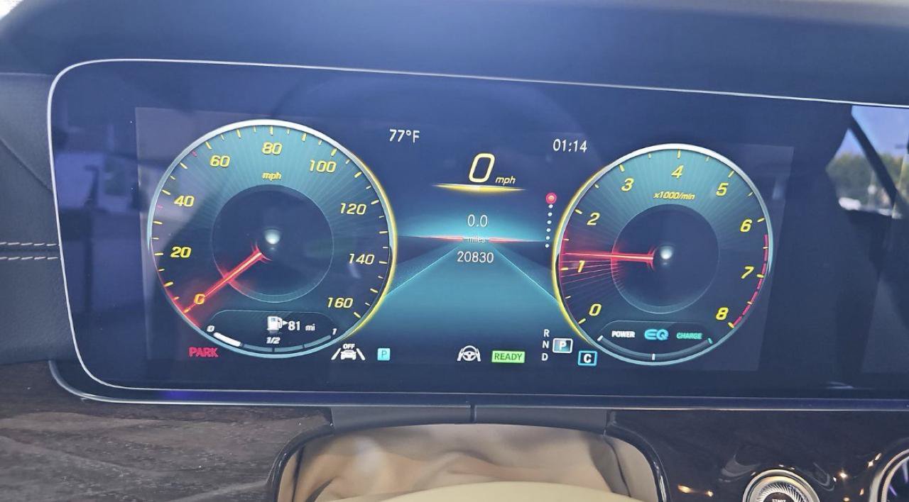 Used 2023 Mercedes-Benz E 450 4MATIC Cabriolet w/ AMG Line image 18