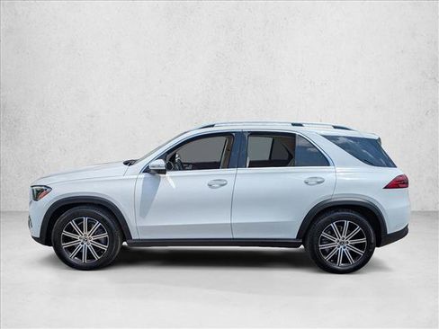 Used 2024 Mercedes-Benz GLE 450 4MATIC image 9