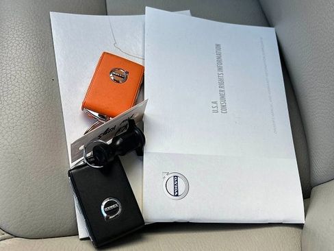 Certified 2023 Volvo XC90 B6 Plus w/ Protection Package Premier image 14