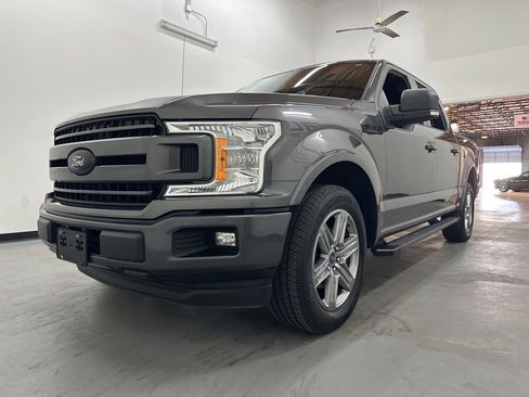 Used 2018 Ford F150 XLT w/ Equipment Group 302A Luxury image 22