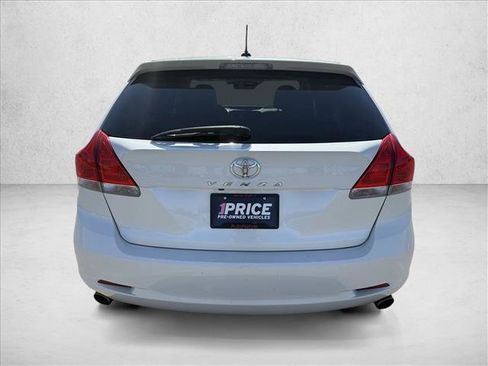 Used 2010 Toyota Venza image 6