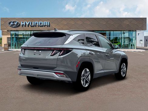 New 2026 Hyundai Tucson SEL FWD image 7