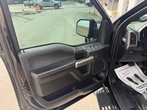 Used 2018 Ford F150 Raptor w/ Equipment Group 802A Luxury AWD/4WD image 18