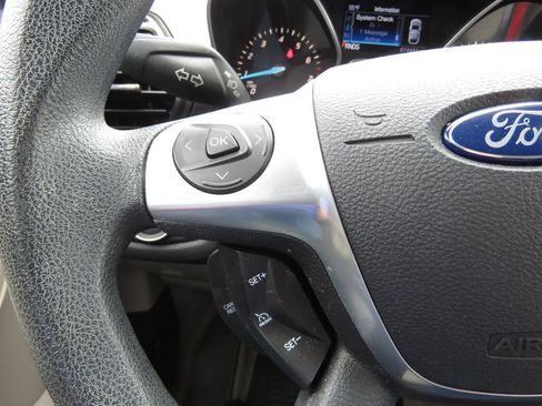 Used 2016 Ford Escape SE w/ Equipment Group 201A AWD/4WD image 21
