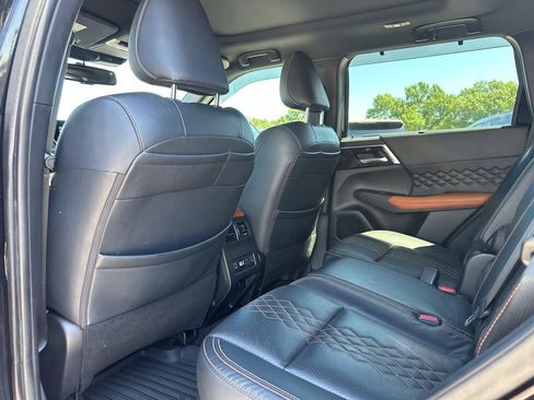 Used 2022 Mitsubishi Outlander SEL FWD image 18
