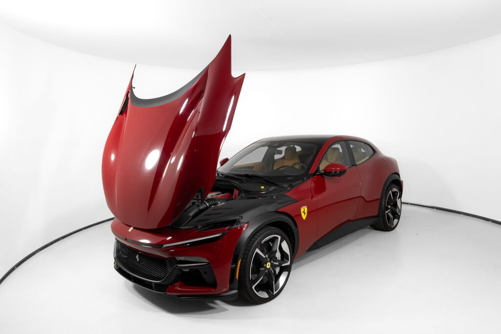 Used 2026 Ferrari Purosangue AWD/4WD image 26