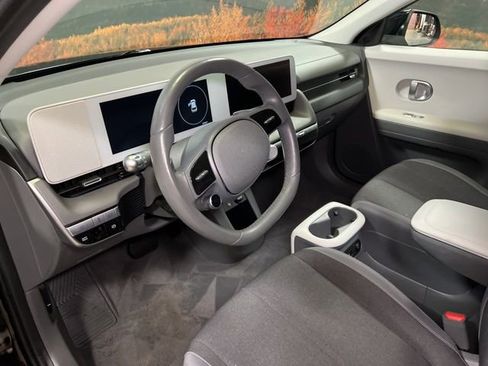 Used 2024 Hyundai Ioniq 5 SEL RWD image 21