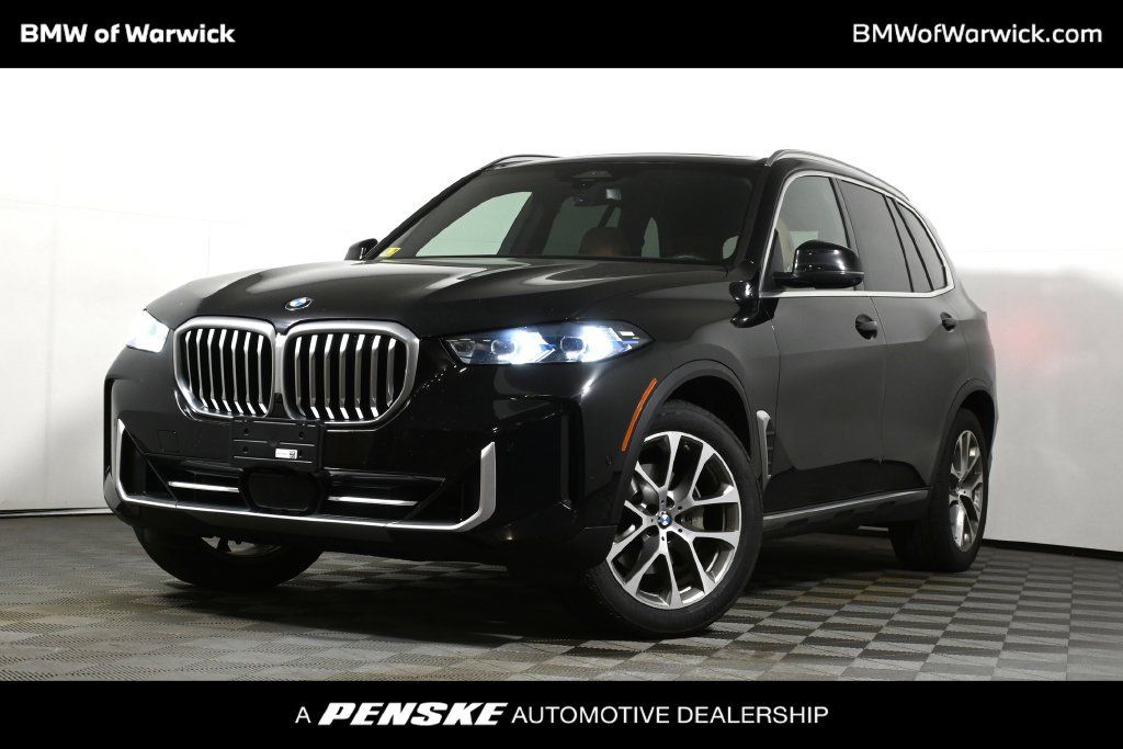 Certified 2025 BMW X5 xDrive40i w/ Parking Assistance Package AWD/4WD image 1