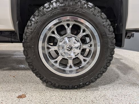 Used 2018 GMC Sierra 2500 Denali image 13