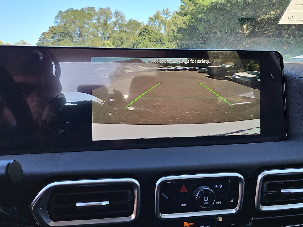 New 2027 Nissan Sentra SV w/ Floor Mat Package FWD image 17