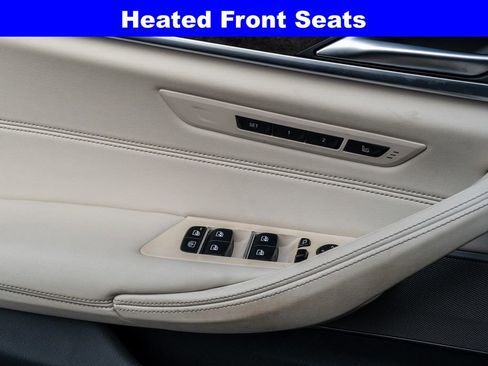 Used 2022 BMW 530i w/ Executive Package image 15