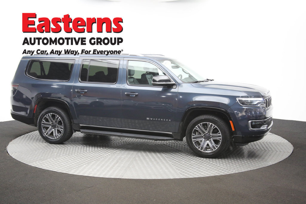 Used 2024 Jeep Wagoneer L Series II w/ Flexible Seating Group RWD image 55
