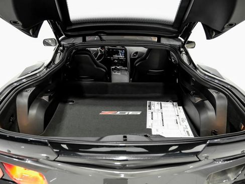 Used 2015 Chevrolet Corvette Z06 w/ 2LZ Preferred Equipment Group image 42